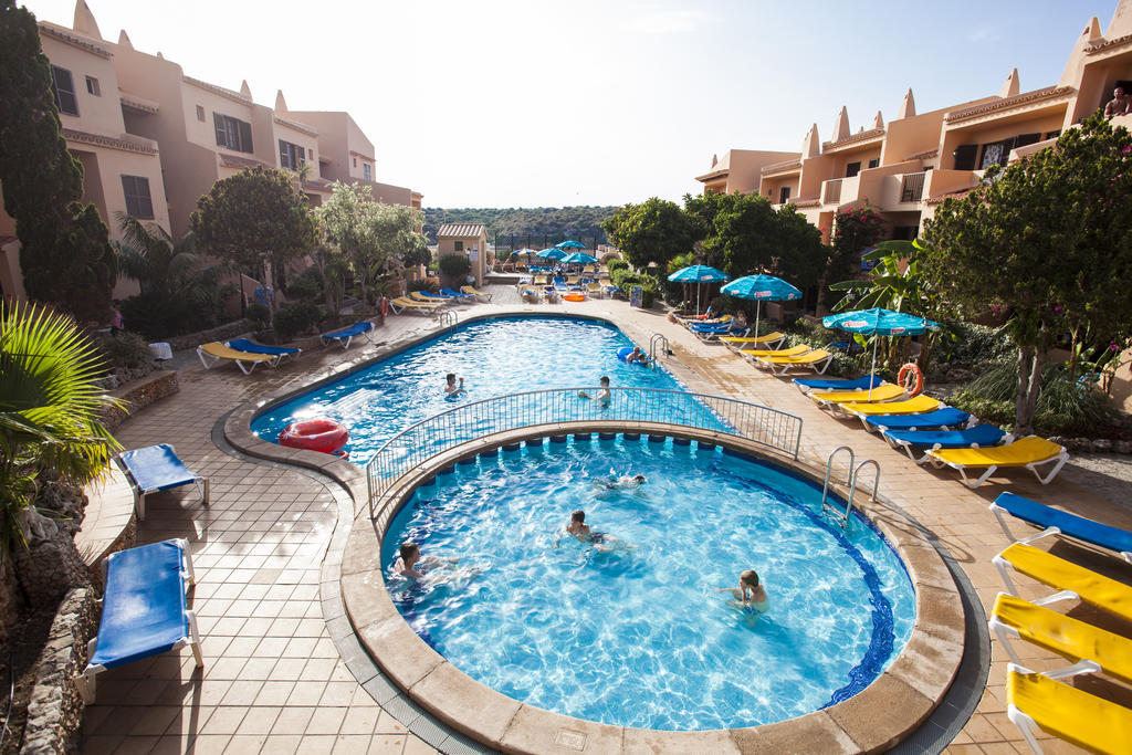 Bahia Park Hotell Cala En Porter  Exteriör bild