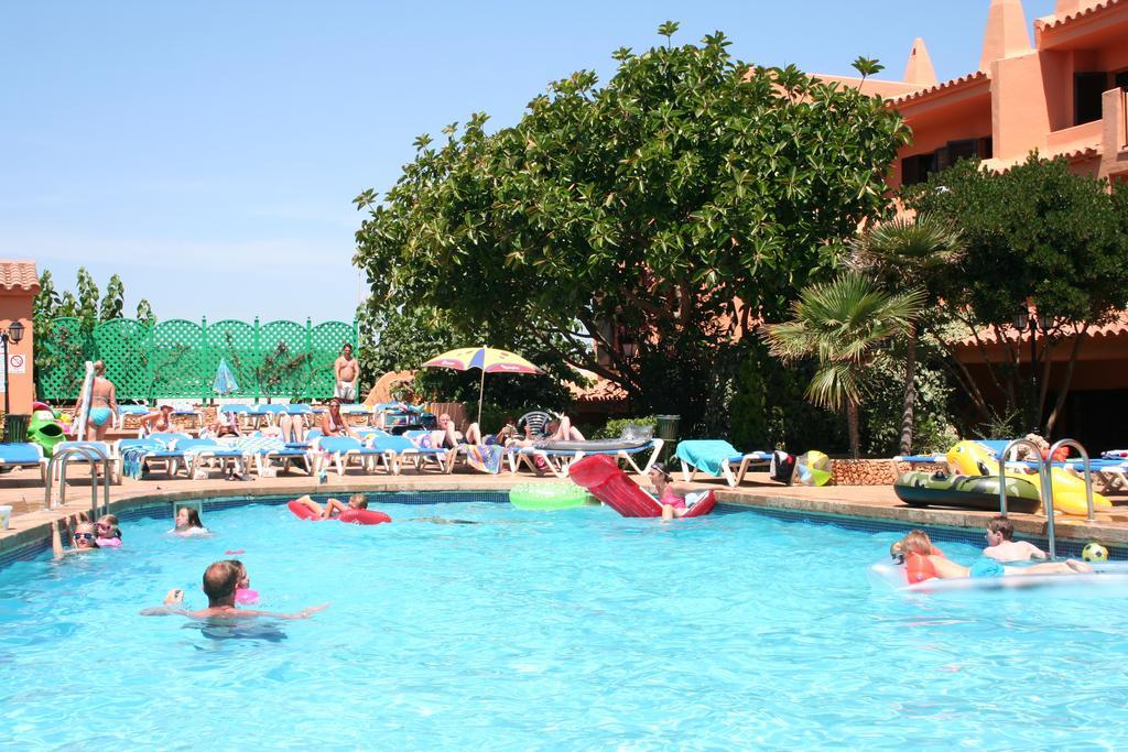 Bahia Park Hotell Cala En Porter  Exteriör bild