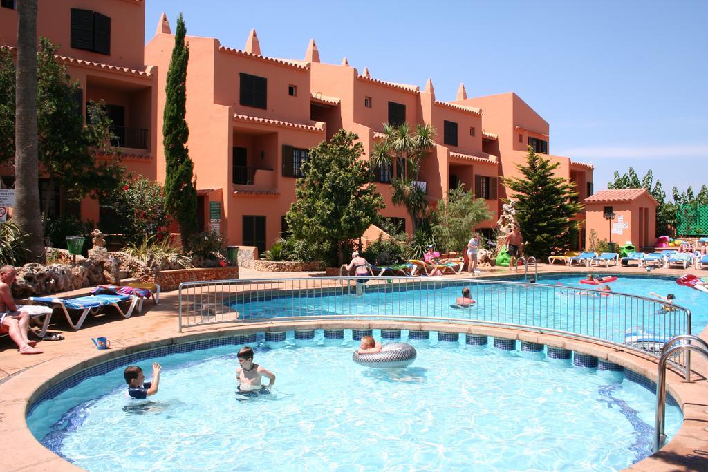 Bahia Park Hotell Cala En Porter  Exteriör bild